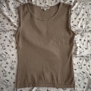 Globe Women's Brown tank top